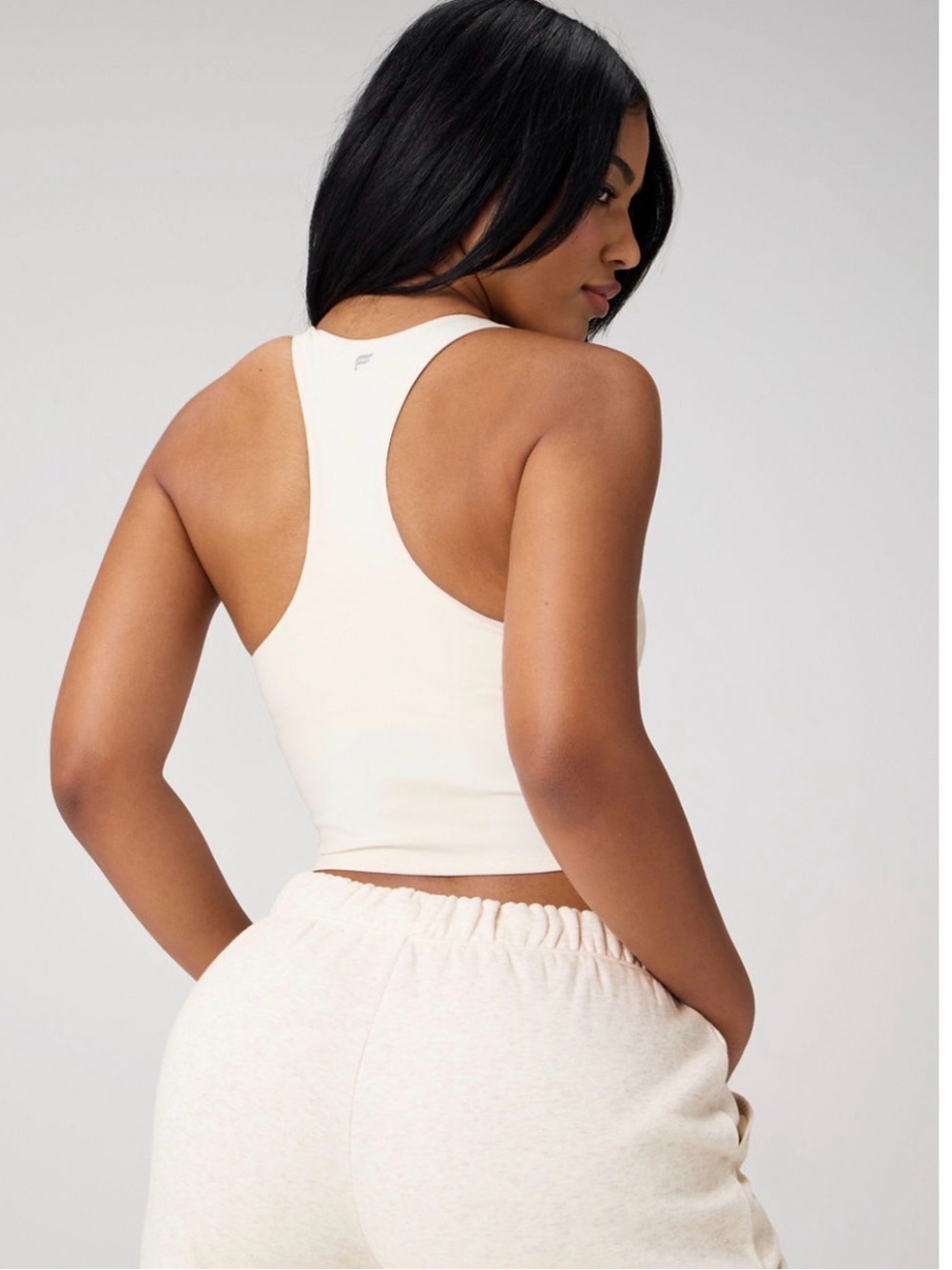 Fabletics Anywhere Cropped Built-In Bra Tank Bone Khloe Kardashian - Picture 2 of 6